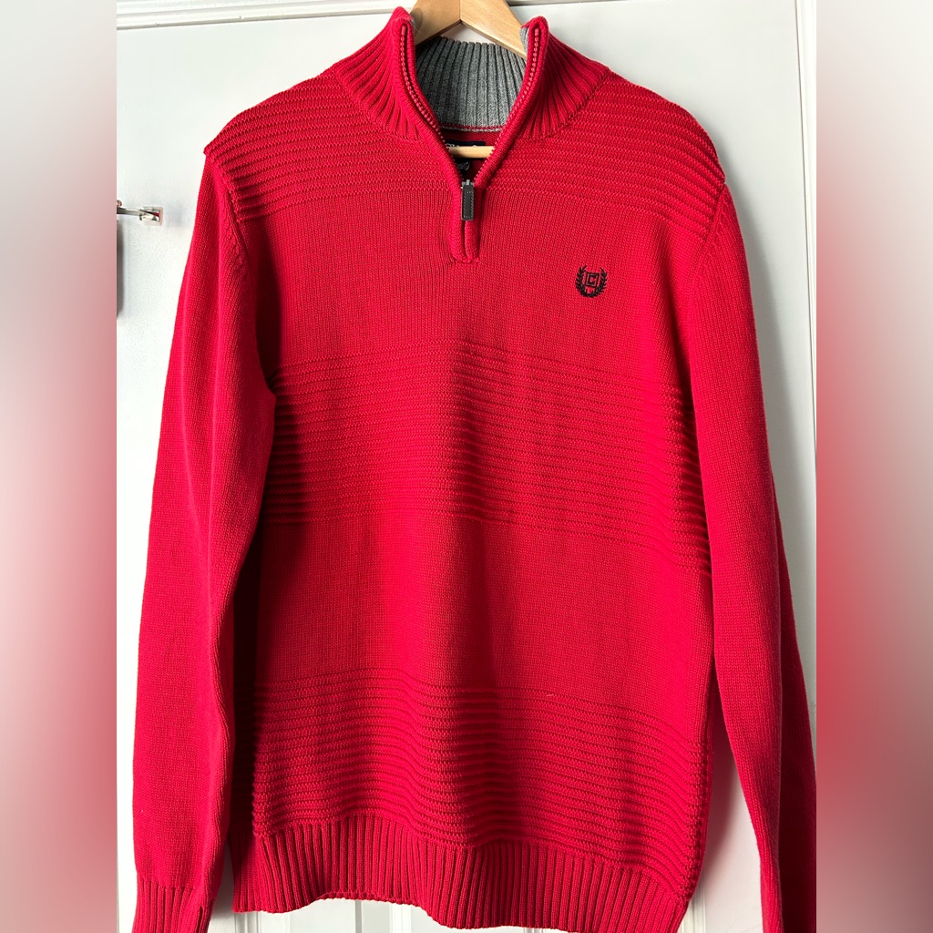 Chaps Red Pull Over